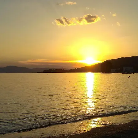 Pelion Charming Cottage, Panoramic Seaview Retreat Wolos